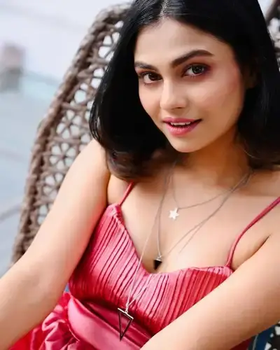 Escort Service Pakaur
